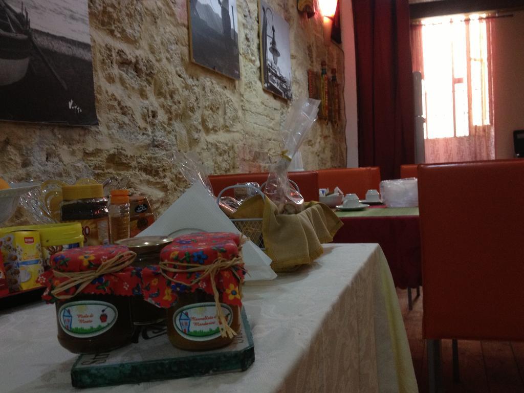 B&B Domus Dei Cocchieri Palermo Eksteriør bilde